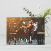 Chique Script QR Code Foto Bruiloft Save The Date (Staand voorkant)