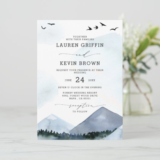 Chique Script Slate Blue Mountains Bos Bruiloft Kaart (Staand voorkant)