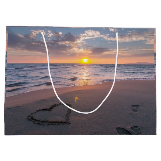 Chique strand zonsondergang hart in zand groot cadeauzakje (Achterkant)