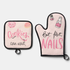 Chique Treats & Nagels Oven Mitt en Pothouder Set