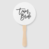 Chique trendy zwarte borstel script Team Bruid Handwaaier (Voorkant)