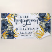 Chique Tropisch Persoonlijk Huwelijksreis Trouwfee Strandlaken (Voorkant)