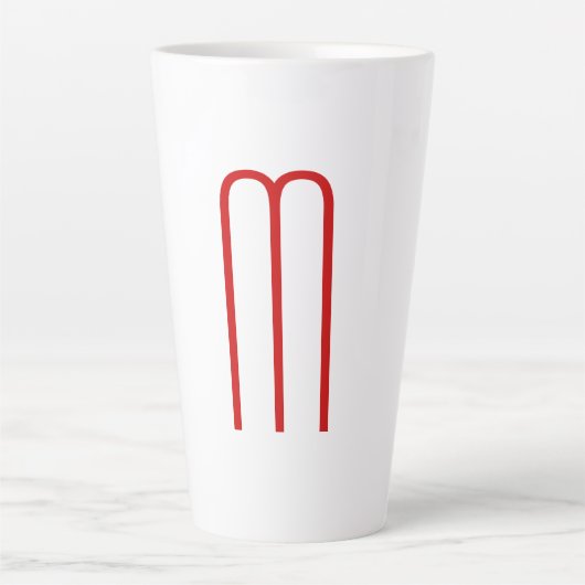 Chique Uniek Monogram Rood Wit Vlak Eenvoudig Latte Mok (Voorkant)