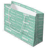 Chique Zeegroen Groene Aangepaste Naam Collage Ver Groot Cadeauzakje (Voorkant Gekanteld)