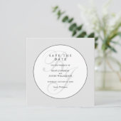 Chique Zwart en Wit Monogram Save the Date (Staand voorkant)