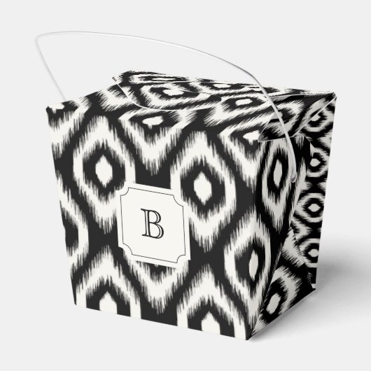 Chique Zwart & Wit Ikat Diamant Monogram Party Bedankdoosjes (Achterkant)