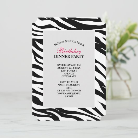 Chique zwart-wit zebraprint safari verjaardagsfees kaart (Staand voorkant)