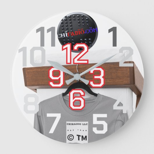 ChiRadioLLC™ wandklok ontwerp door www.djelove.com (Voorkant)
