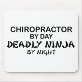 Chiropractor Deadly Ninja bij nacht Muismat (Voorkant)