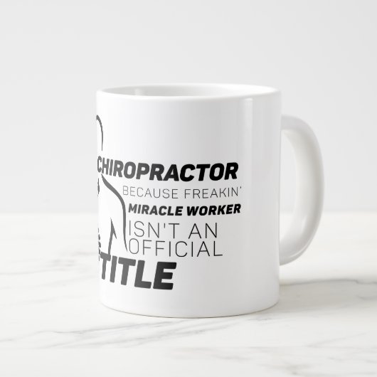 Chiropractor omdat wonderdoener geen functietitel  grote koffiekop (Voorkant rechts)
