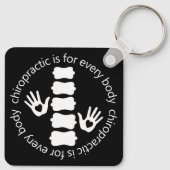 Chiropraktijk is voor elk lichaam sleutelhanger (Achterkant)