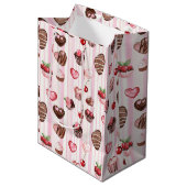 Choco Heart Valentijns's Gift Bag Medium Cadeauzakje (Voorkant Gekanteld)