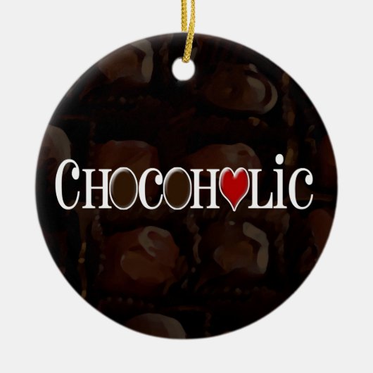 Chocofolic, donkerbruin en rood hart grappig ontwe keramisch ornament (Voorkant)