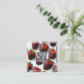 Chocolade Aardbeien Custom QR Vierkante Visitekaartje (Staand voorkant)