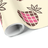 Chocolade-ananas met roze hartritme cadeaupapier (Rol Hoek)