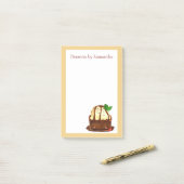Chocolade brownie met vanille ijs post-it® notes (Op bureau)