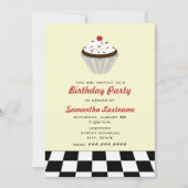 Chocolade Cupcake met Cherry Retro Birthday Party Kaart (Voorkant)