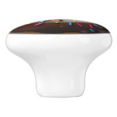 Chocolade Donut met Strooisel Keramische Knop (Zijkant)
