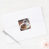 Chocolade Glazuur Donut en Koffie Vierkante Sticker (Envelop)