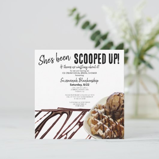 Chocolade ijsschep op wafel Vrijgezellenfeest Kaart (Staand voorkant)