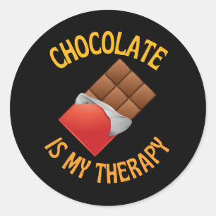 Chocolade is mijn therapie ronde sticker