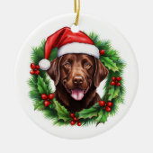 Chocolade Lab Retriever Kerstkrans Keramisch Ornament (Voorkant)
