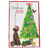 Chocolade Lab Santa Hat Puppy and Kerstmis Medium Cadeauzakje (Voorkant)