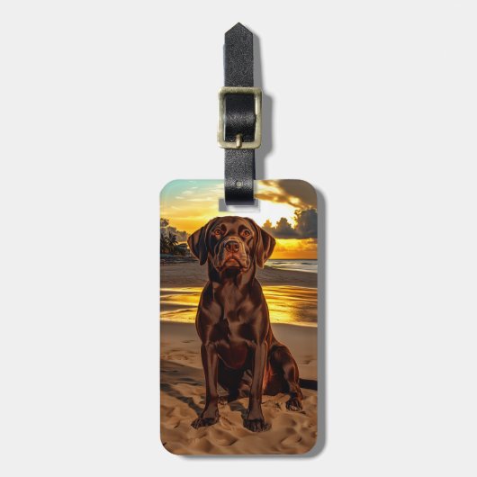 Chocolade Labrador bij zonsondergang Bagagelabel (Voorkant verticaal)