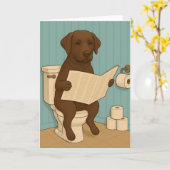 Chocolade Labrador Leeskrant op het toilet Kaart (Gele Bloem)