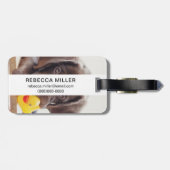 Chocolade Labrador Puppy met Speelgoed Duck Bagagelabel (Achterkant horizontaal)