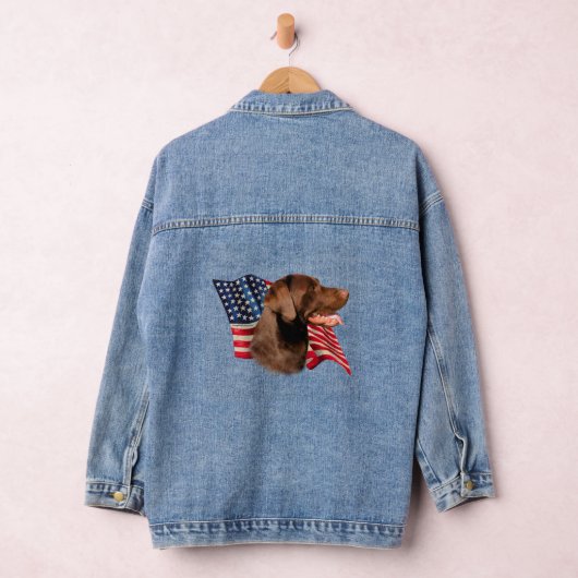 Chocolade Labrador Retriever Amerikaanse vlag Denim Jacket (Hangar)
