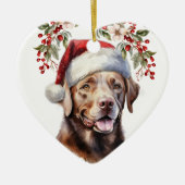 Chocolade Labrador Retriever Hond Holly krans Keramisch Ornament (Voorkant)