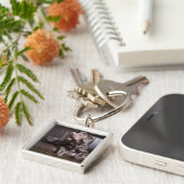 Chocolade Labrador Retriever Sleutelhanger (Zijkant)