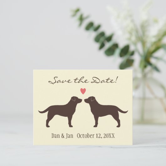 Chocolade Labradors Honden Bruiloft Save the Date Aankondigingskaart (Staand voorkant)