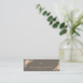 Chocolade Monogram Elegante Bloemen Wedding Planne Mini Visitekaartje (Staand voorkant)
