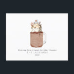 Chocolade Sneeuwman Milkshake Zoete Kerst Feestdagenkaart<br><div class="desc">Illustratie van een chocolade milkshake in een metselwerkpot met slagroom,  hete fudge,  karamel,  chocoladesnippers,  sprinkels,  sneeuwvlokkerige Kerstkoek en een marshmallow sneeuwman.</div>