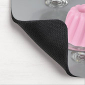 Chocolade-, vanille- en aardbeipudding in glas muismat (Hoek)