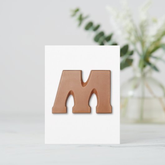 Chocoladebrief M Briefkaart (Staand voorkant)