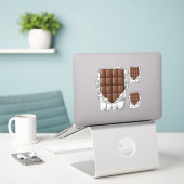 "Chocoladereep" Sticker (Laptop op bureau)