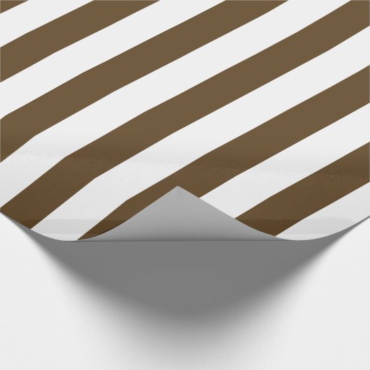 Chocolate Brown en White Bold Stripes Cadeaupapier (Hoek)