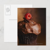 Chocolate Cupcake met frambozentopslag Briefkaart (Voorkant / Achterkant)