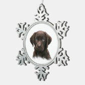 Chocolate Labrador Dog Tin Sneeuwvlok Ornament (Rechts)
