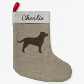 Chocolate Labrador Silhouette Custom Dog Holiday Kleine Kerstsok (Voorkant)