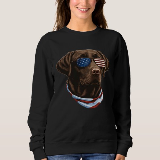 Chocolate Labrador With USA Sunglasses And Flag  1 Trui (Voorkant)