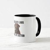 Chocolate Labs maken het leven beter – koffiemok Mok (Voorkant rechts)