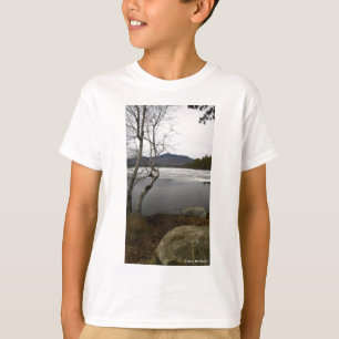 Chocorua in het voorjaar monteren t-shirt