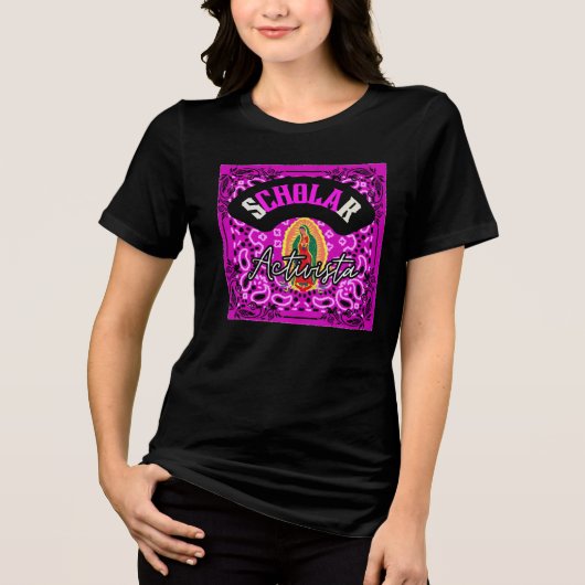 Chola Scholar-activist Tri-Blend Shirt (Voorkant)