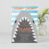 Chomp Chomp Shark Thema Verjaardagsboy gestreepte  Kaart (Staand voorkant)