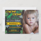 Chomp & Stomp! Dinosaur Boys 2e verjaardag Foto Kaart (Voorkant)