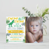 Chomp & Stomp! Dinosaur Boys 2e verjaardag Foto Kaart (Staand voorkant)